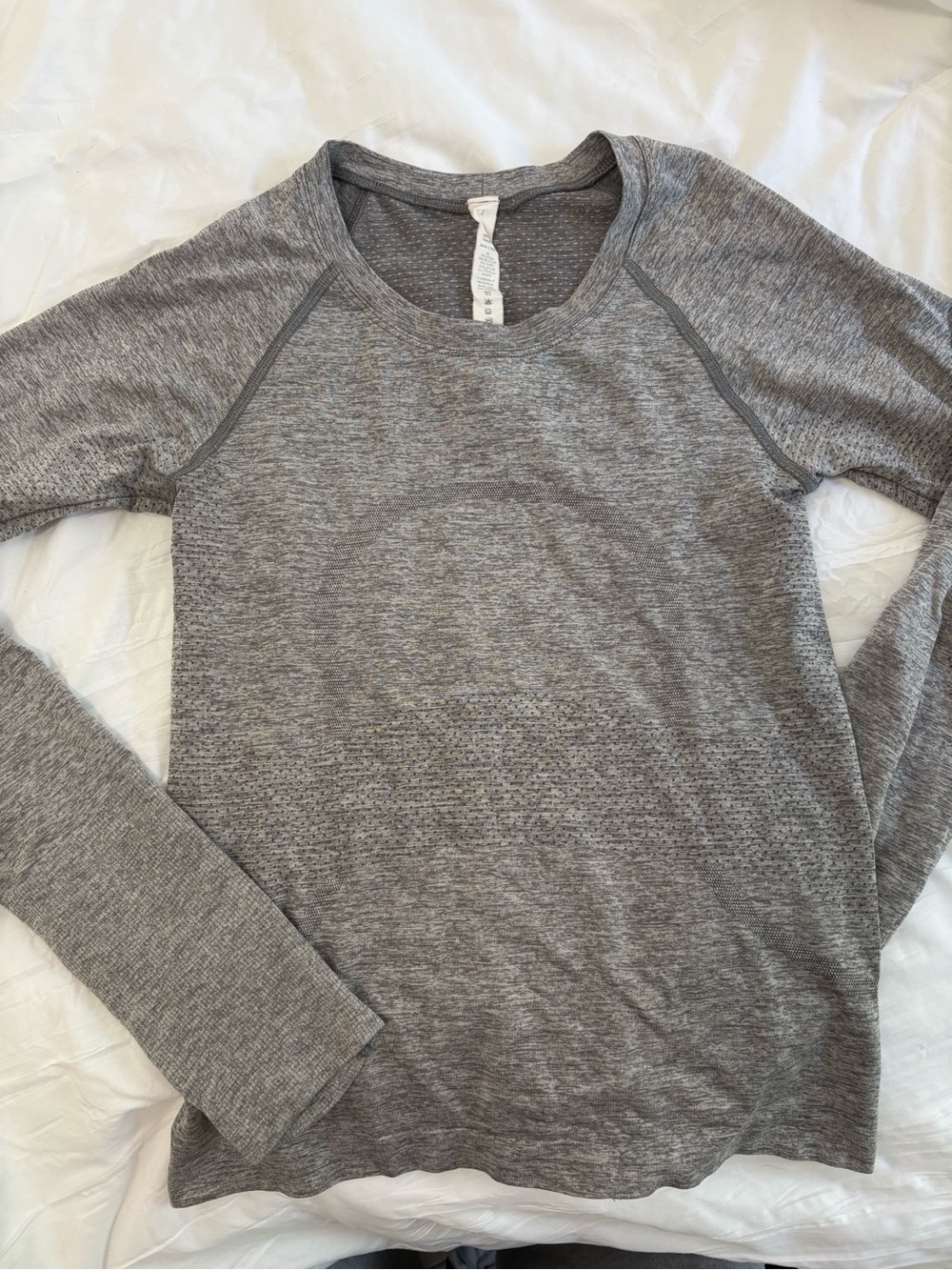 Lululemon Speed Up Long Sleeve - Gray